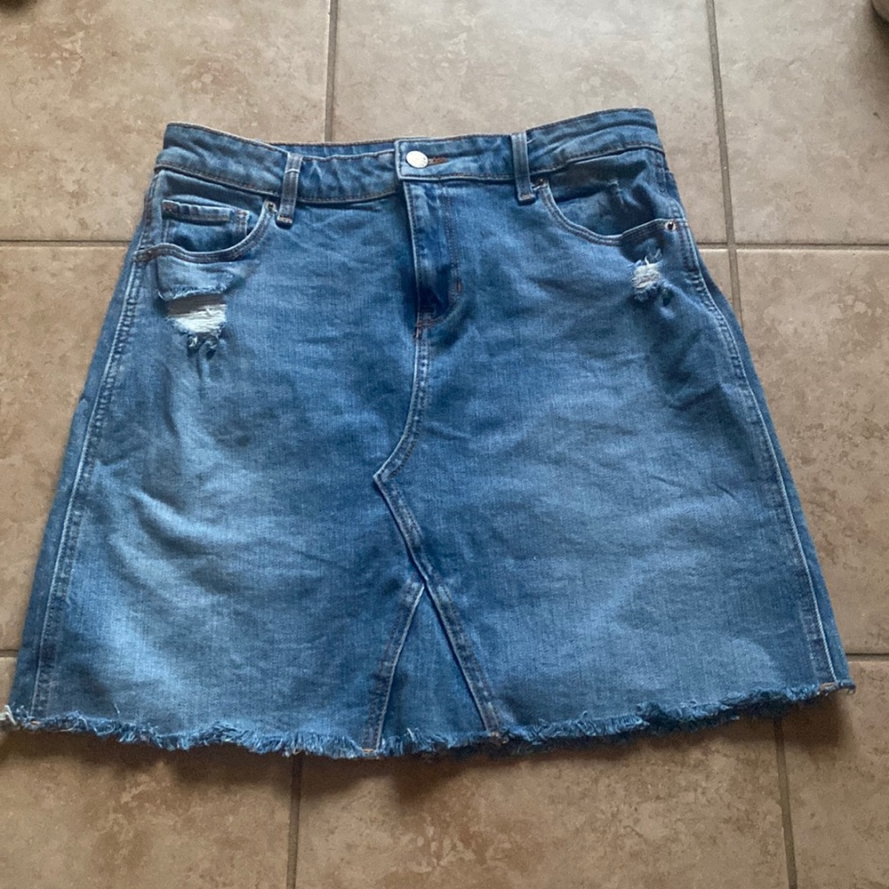 Gently Used Old Navy Denim Skirt - Size 6